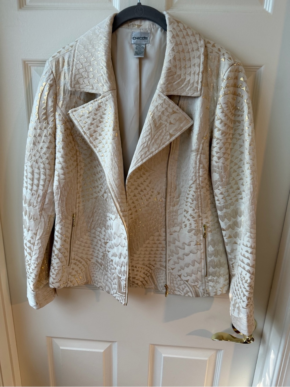 Chico's Cream Jacket with Gold Metallic Accents sz 1